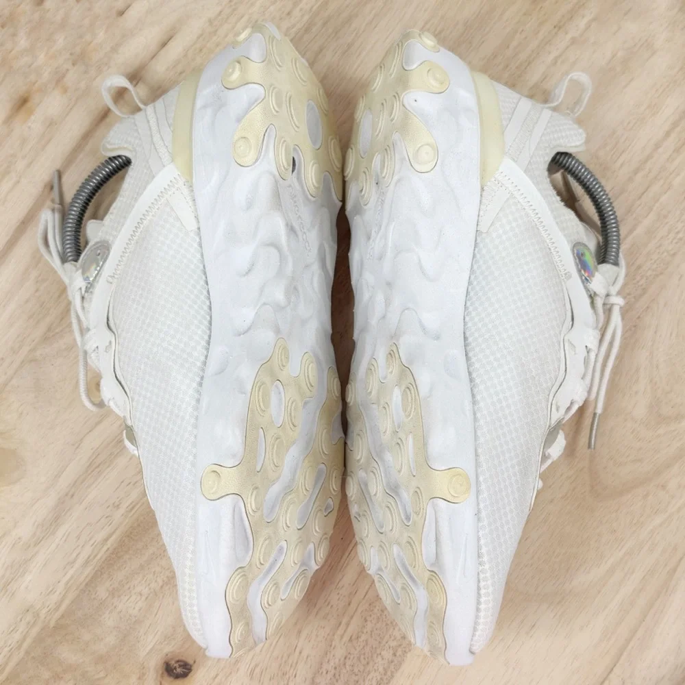 Nike React Element 55 Running Sneakers White Iridescent Women Size 10 CN0147-100